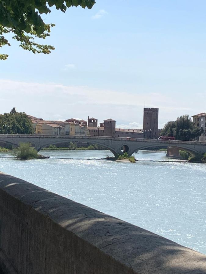 Notti Sull'Adige Hotel Verona Luaran gambar