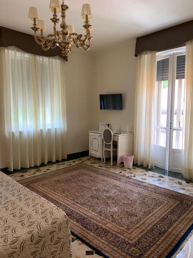 Notti Sull'Adige Hotel Verona Luaran gambar